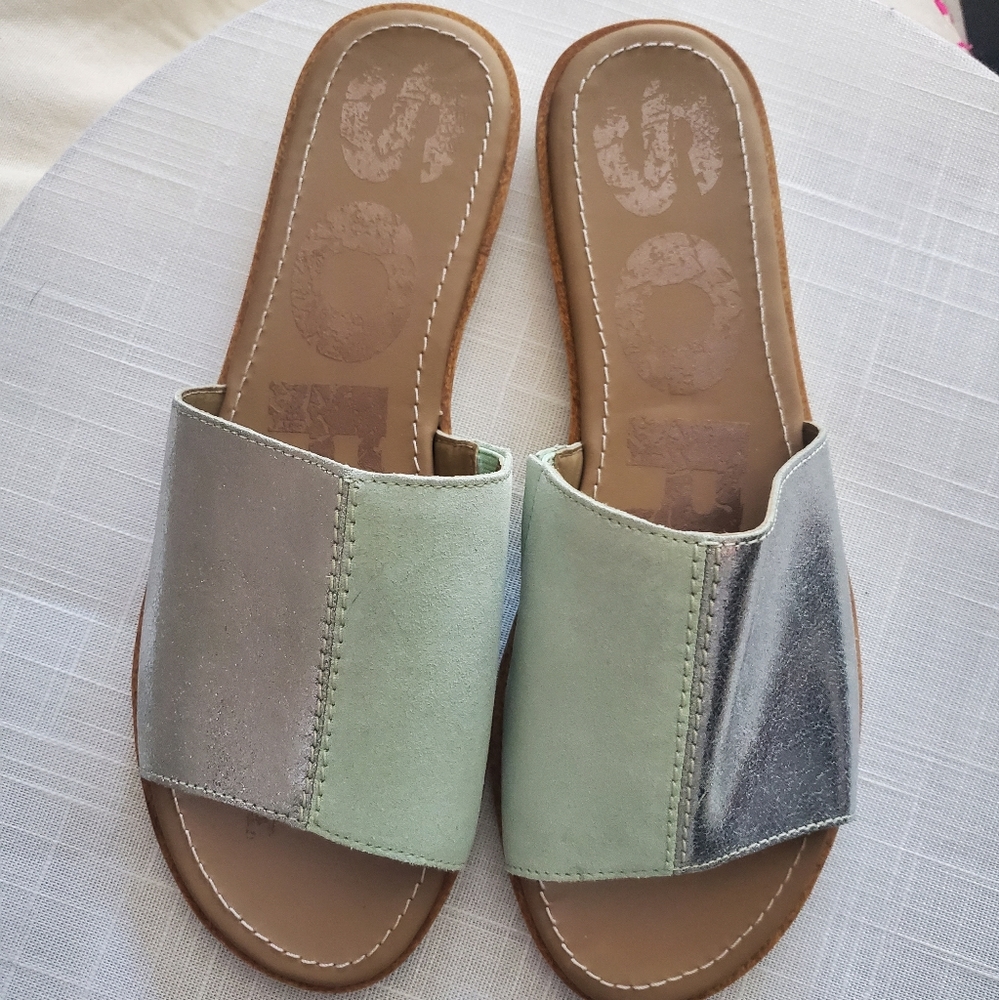 Sorel Color Block Sandals Size 10.5
